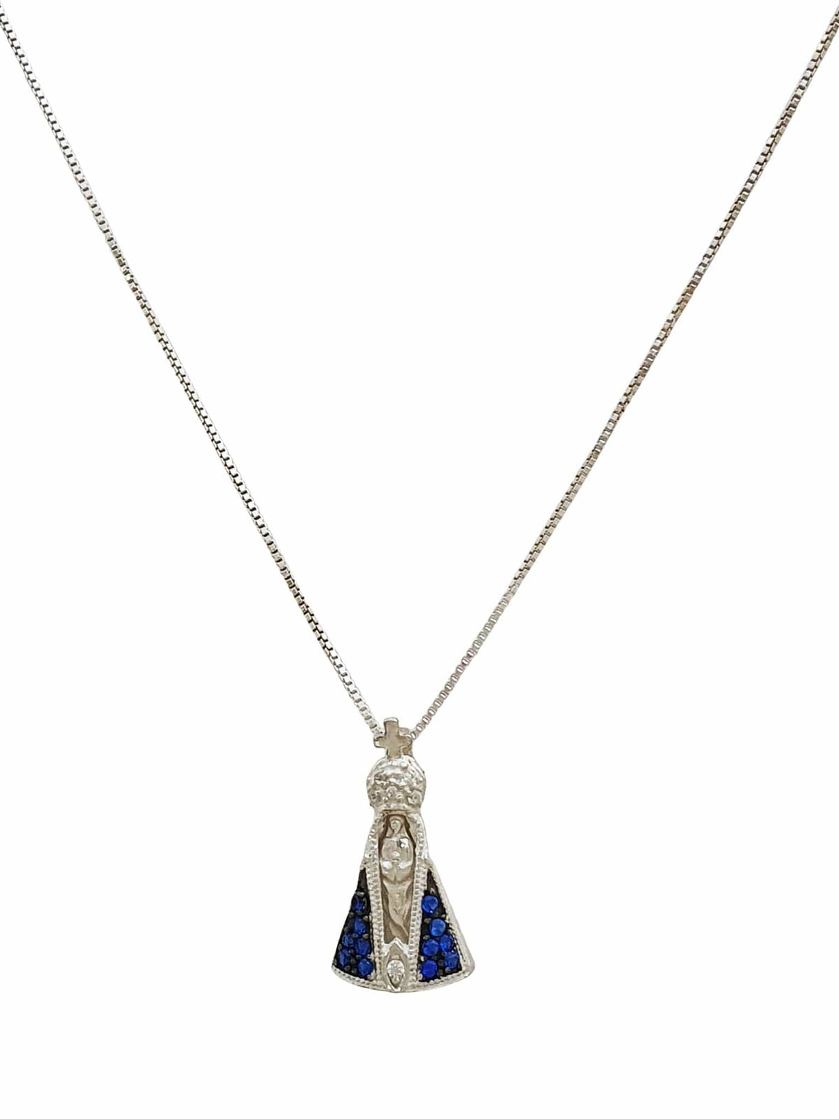 Colar Nossa Senhora Aparecida de Prata de Lei 925 com 6 Zircônias Brancas e 12 Zircônias Safira